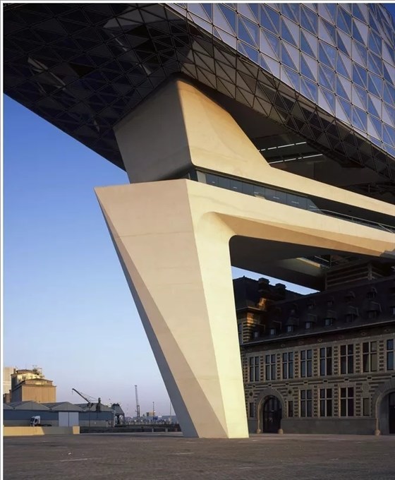 玻璃幕墙 玻璃幕墙