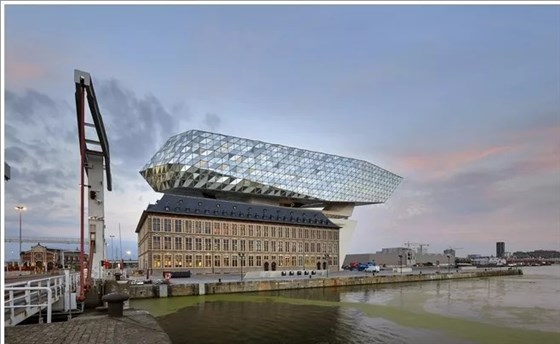 玻璃幕墙 玻璃幕墙