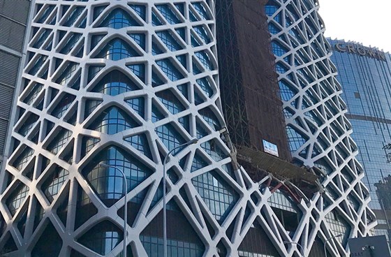 深圳哪家幕墙公司玻璃幕墙做的比较好 深圳哪家幕墙公司玻璃幕墙做的比较好