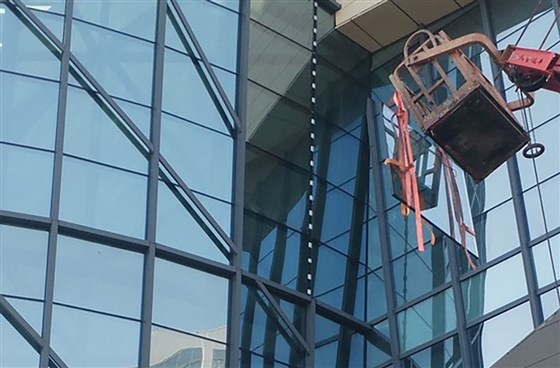 珠海幕墙维修