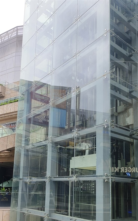 观光电梯玻璃幕墙