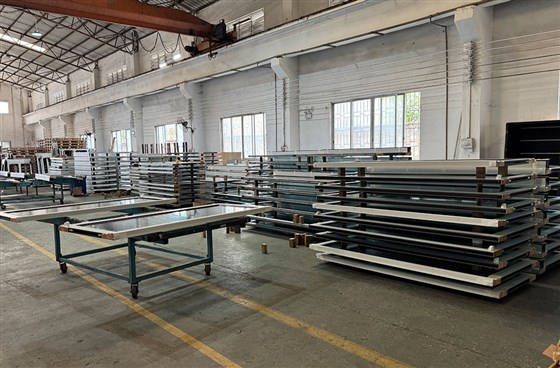 哪里能找到真正靠谱的玻璃幕墙厂家