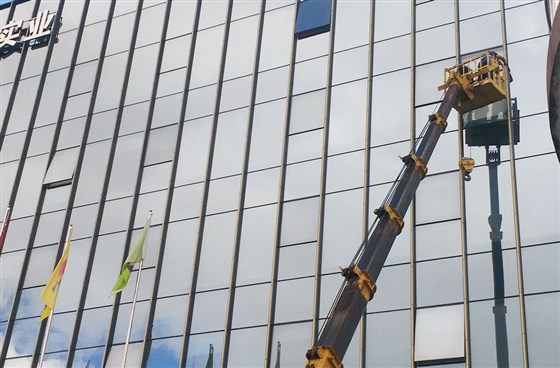 深圳幕墙维修公司推荐