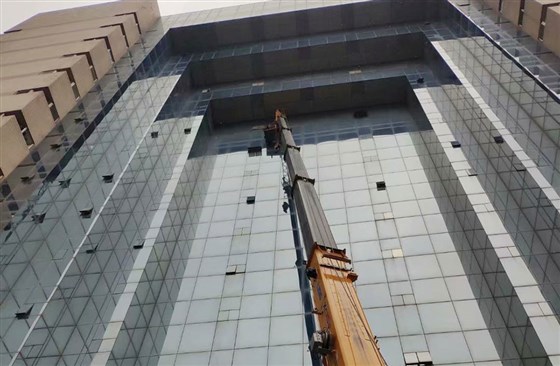 在东莞哪家幕墙维修公司好