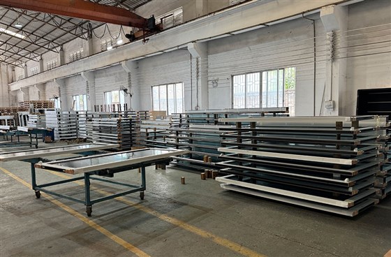 广东玻璃幕墙专业定制厂家有哪些