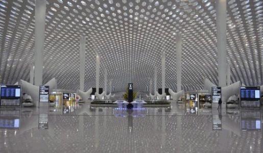 深圳玻璃幕墙，宝安国际机场