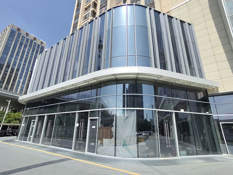 全玻璃幕墙