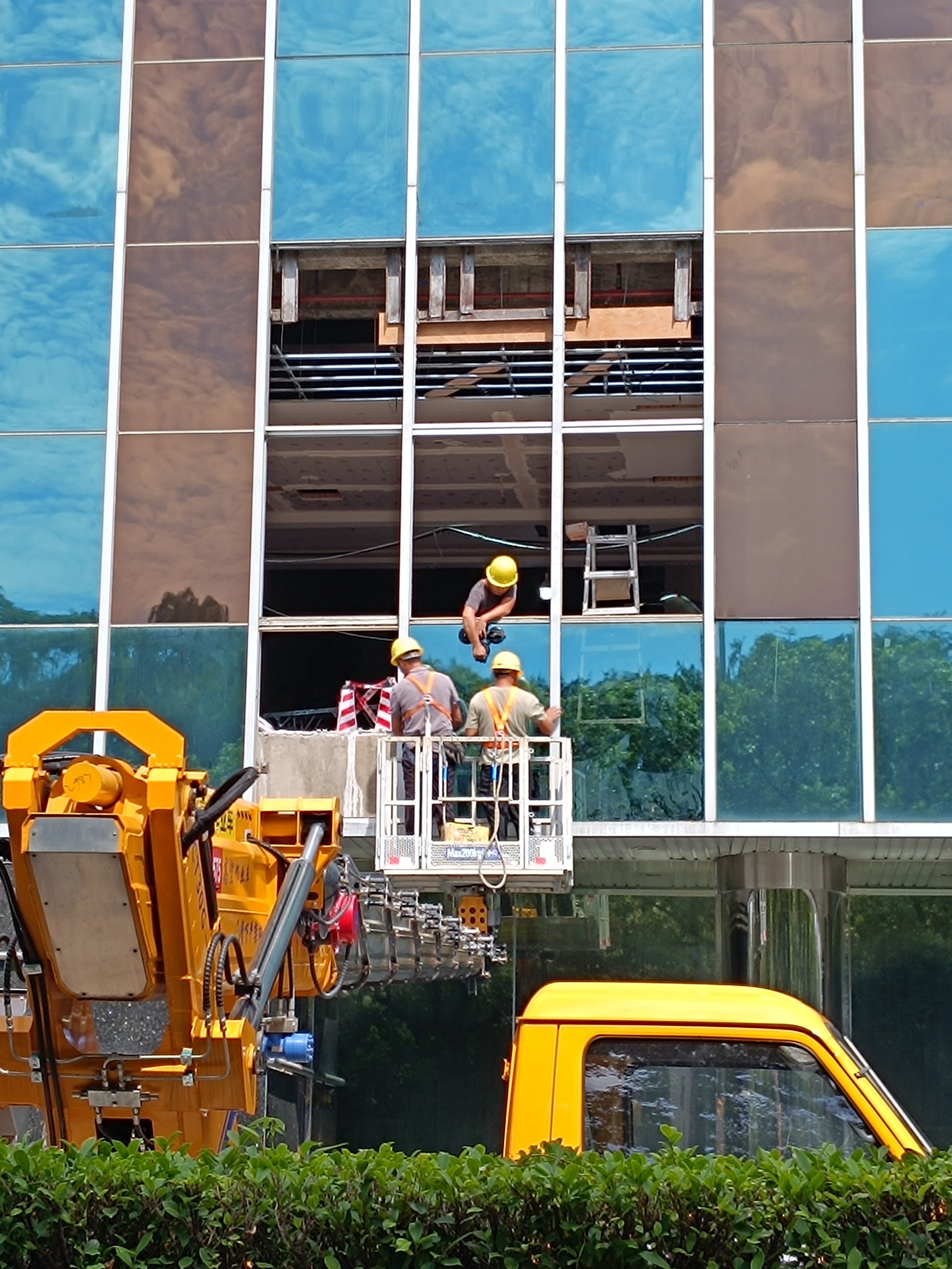 玻璃幕墙维修更换 玻璃幕墙维修更换