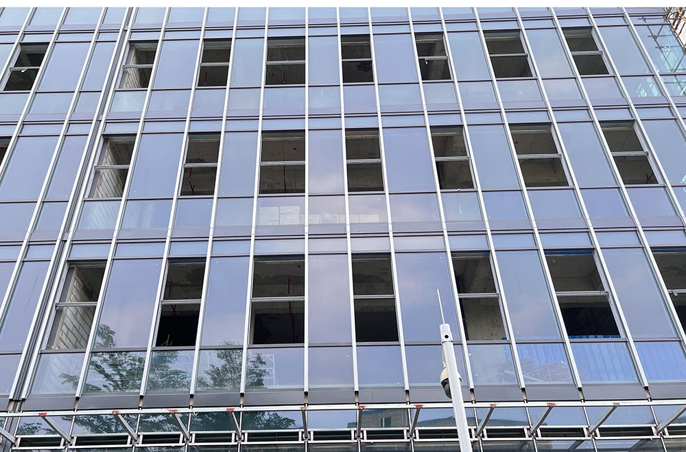 东莞玻璃幕墙多少钱一平方