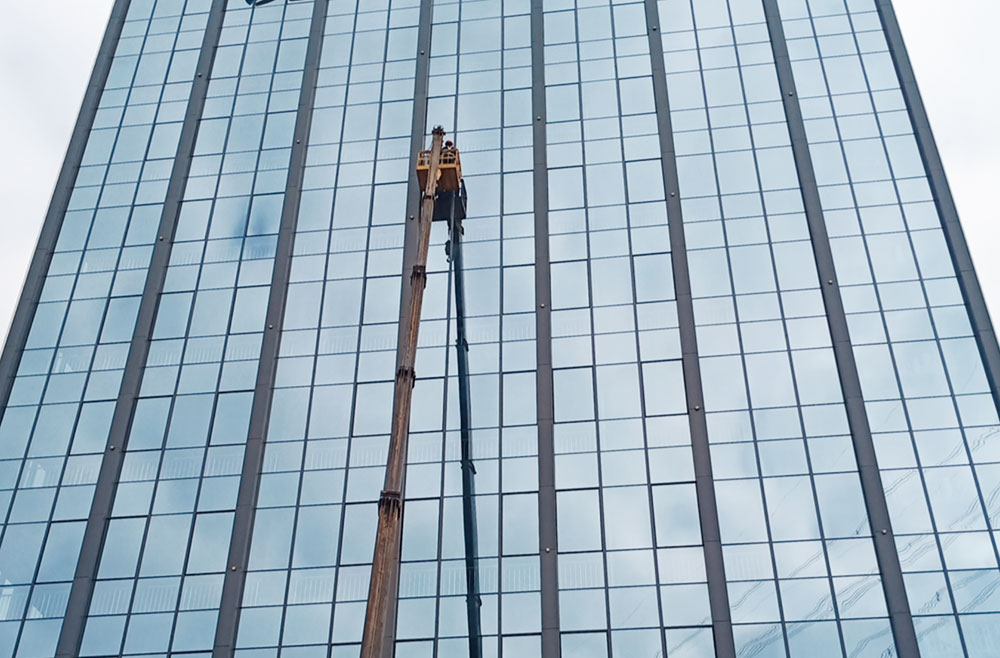 广州玻璃幕墙更换维修找谁